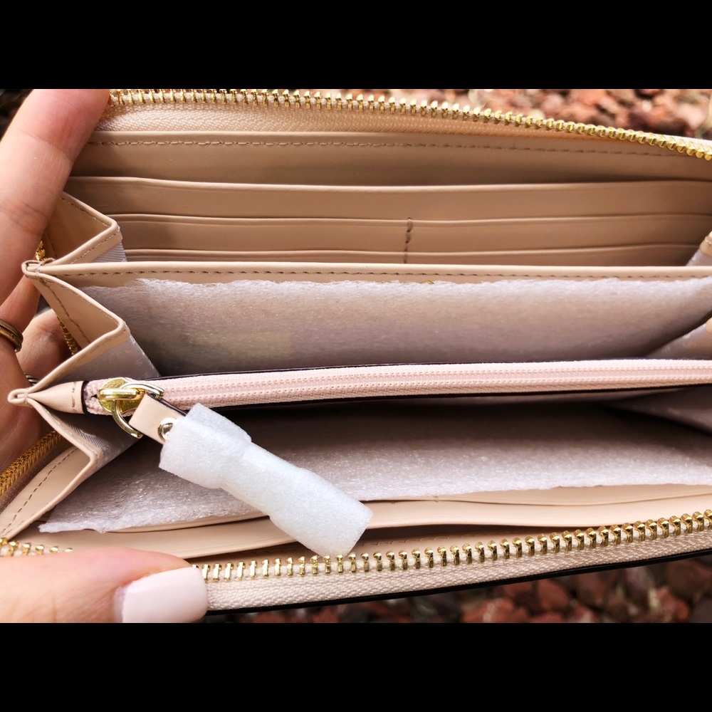 Kate spade bayard place lacey zip around wallet - Picture 6 of 7